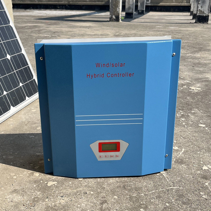 Sterownik hybrydowy wiatro-sol – Renewable Energy Technology recenzja i cena